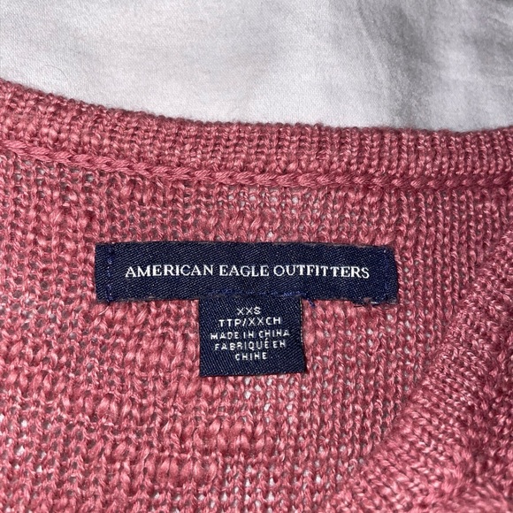 American Eagle pink cut out tee. Women’s size XXS. - Picture 2 of 3